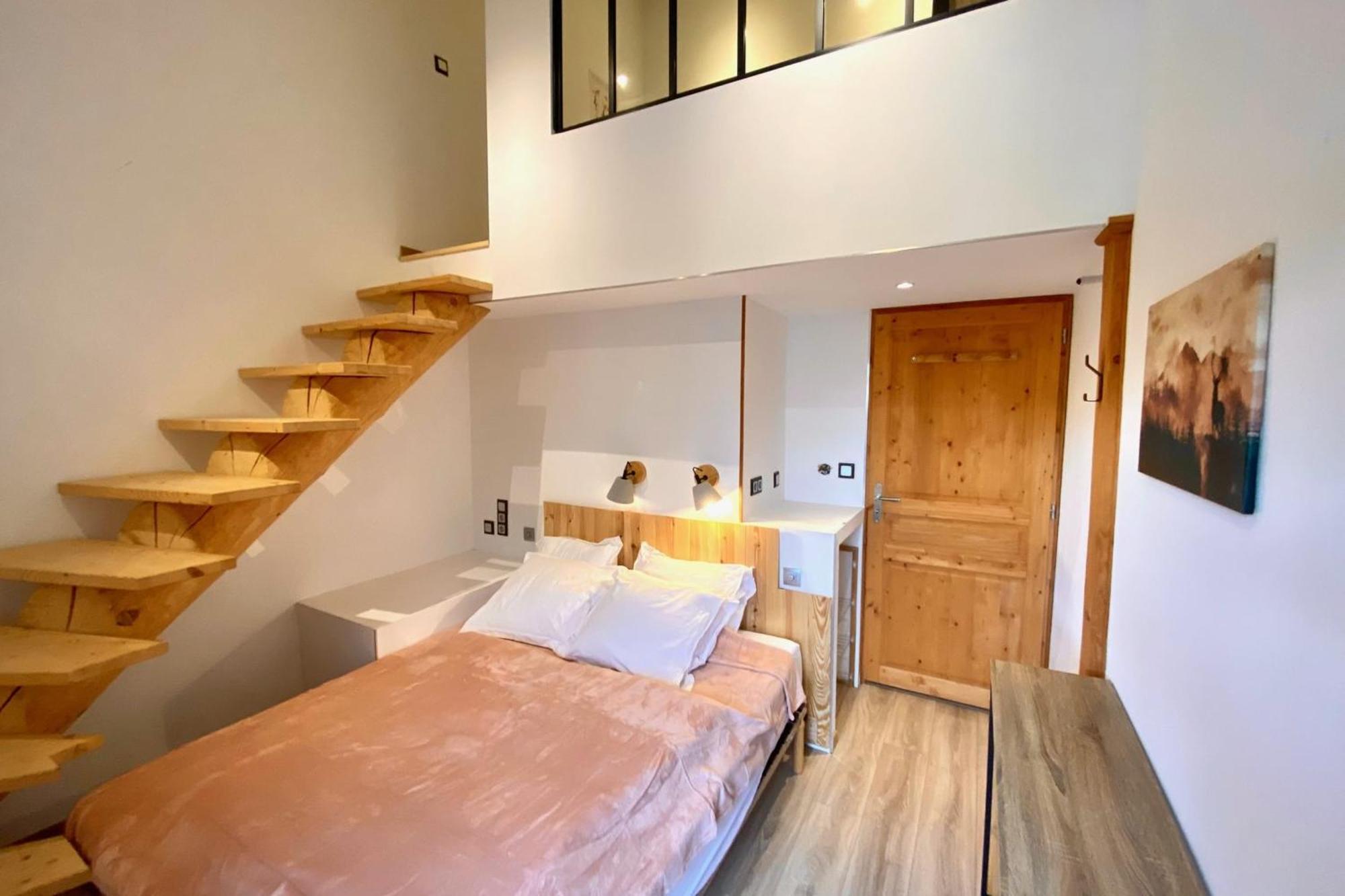 220M Apartment With Terrace For 14 People Saint-Jean-de-Maurienne Exteriör bild
