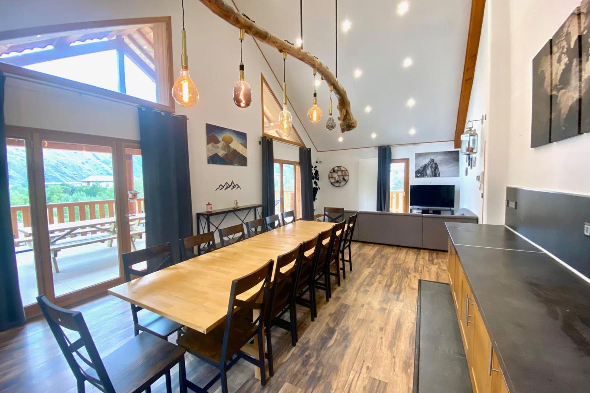 220M Apartment With Terrace For 14 People Saint-Jean-de-Maurienne Exteriör bild